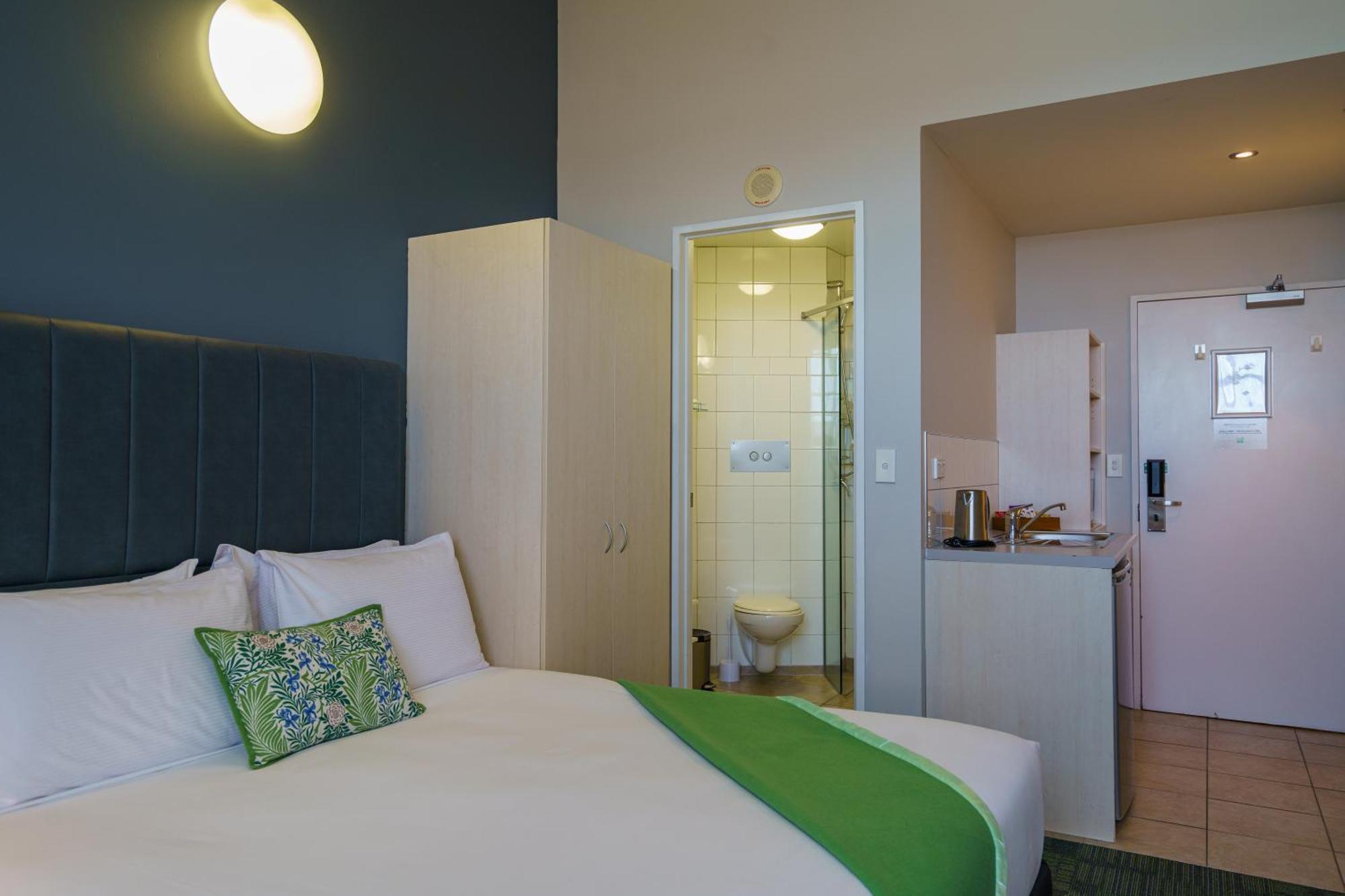 Ibis Styles Invercargill Aparthotel Room photo