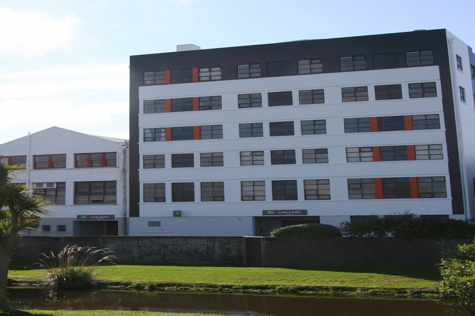 Ibis Styles Invercargill Aparthotel Exterior photo